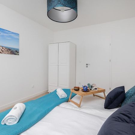Gdanska Two-Bedroom Apartment Brzezno Beach By Noclegi Renters Extérieur photo